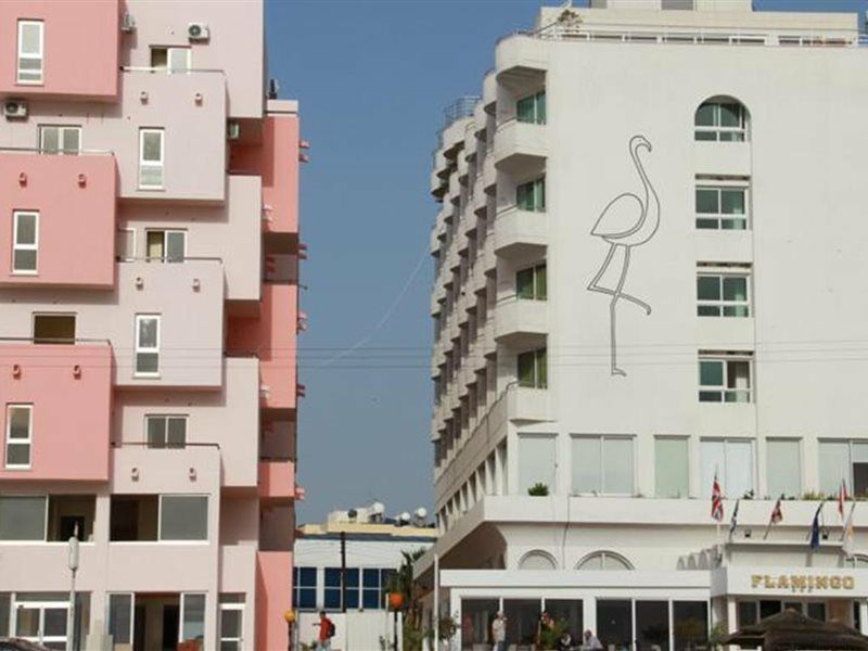 Mackenzie Beach Hotel Larnaca Dış mekan fotoğraf